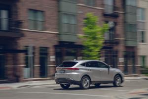 Toyota Venza Hybrid Limited 2020 года 